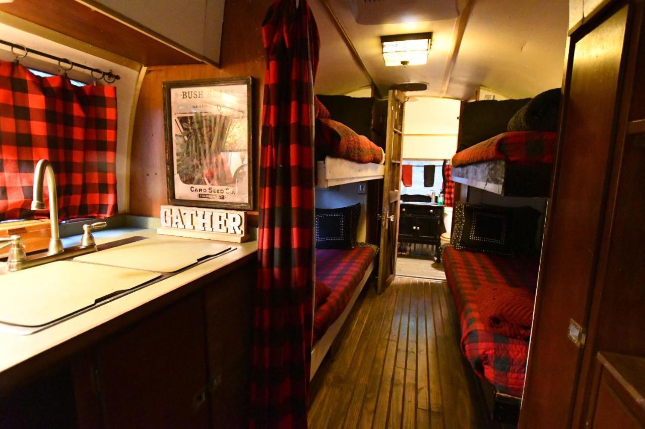 Country Woods Inn Glen Rose Eksteriør billede